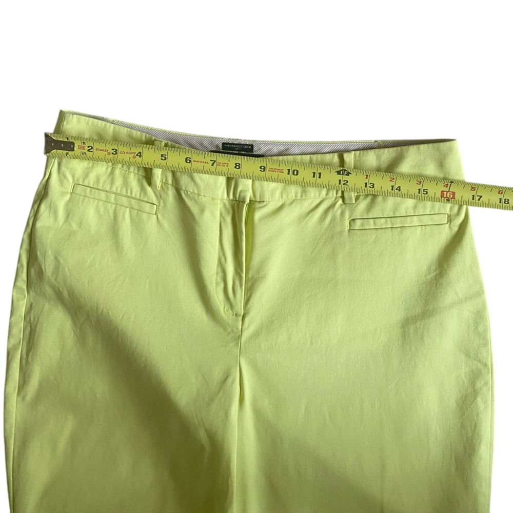 3/$29 Talbots The Perfect Crop Yellow Charmeuse Size 10P - Picture 5 of 8